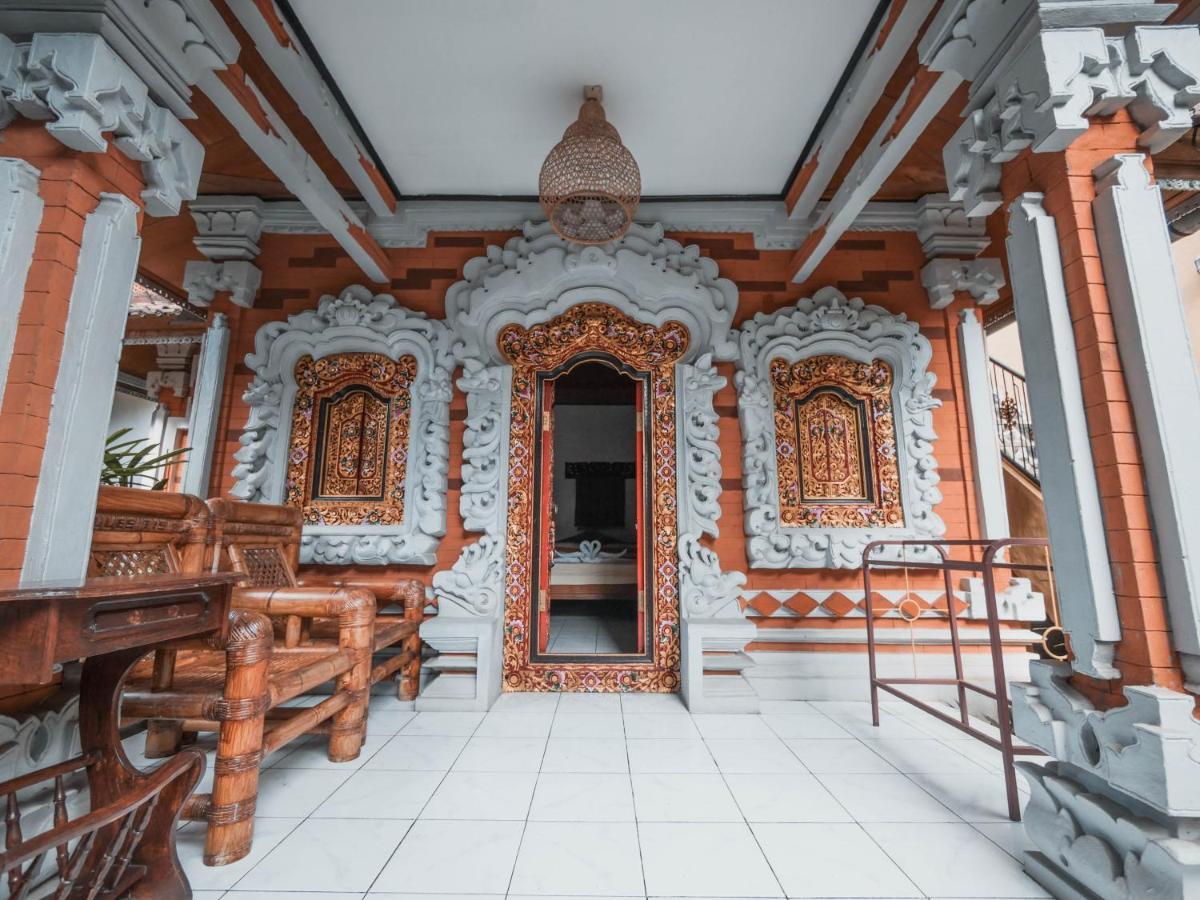 Lovina Palace Exterior photo